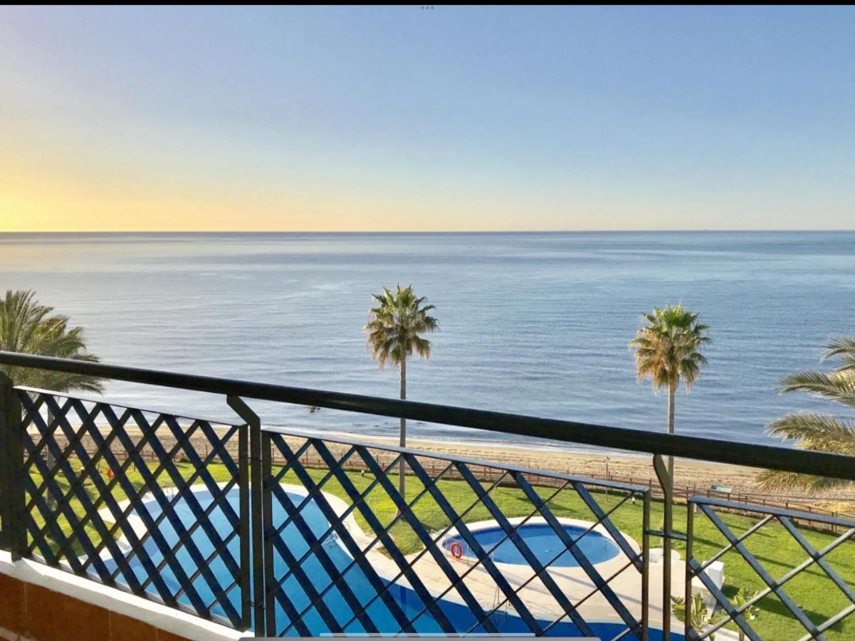 Apartamento Mi Capricho A12 - Luxury Beachfront Apartment- Costa Del Sol *