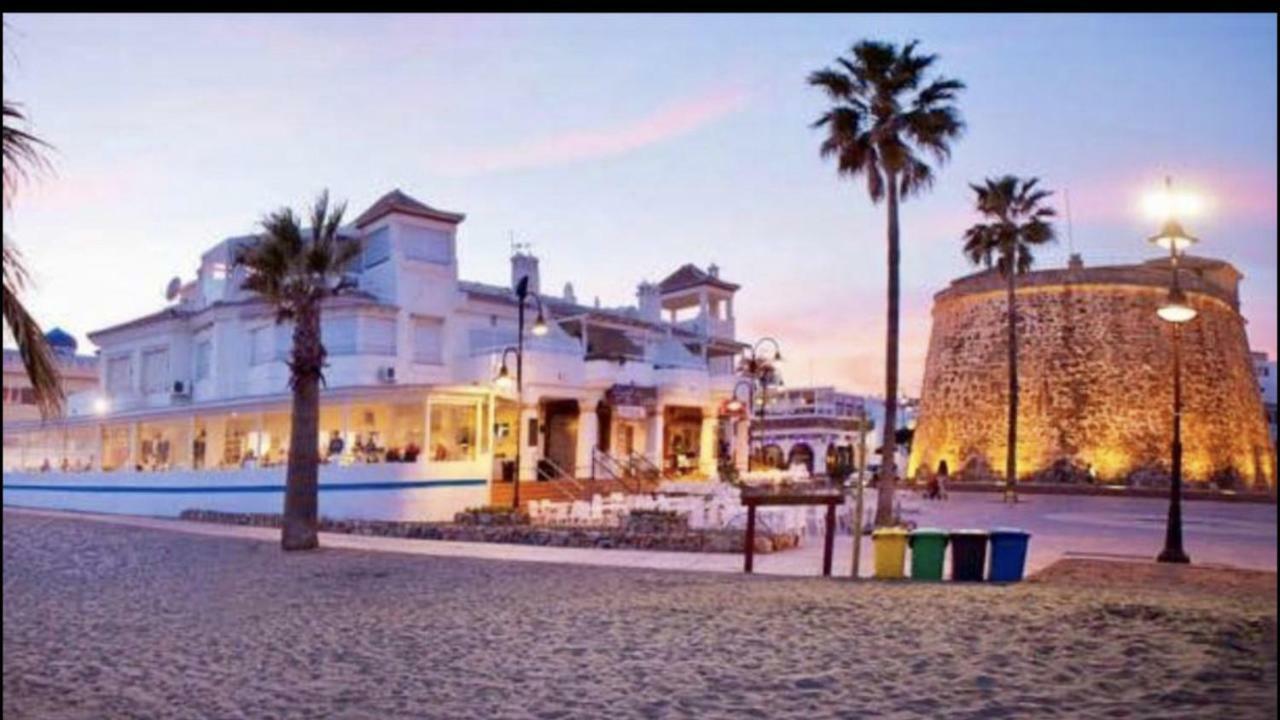 Mi Capricho A12 - Luxury Beachfront Apartment- Costa Del Sol *