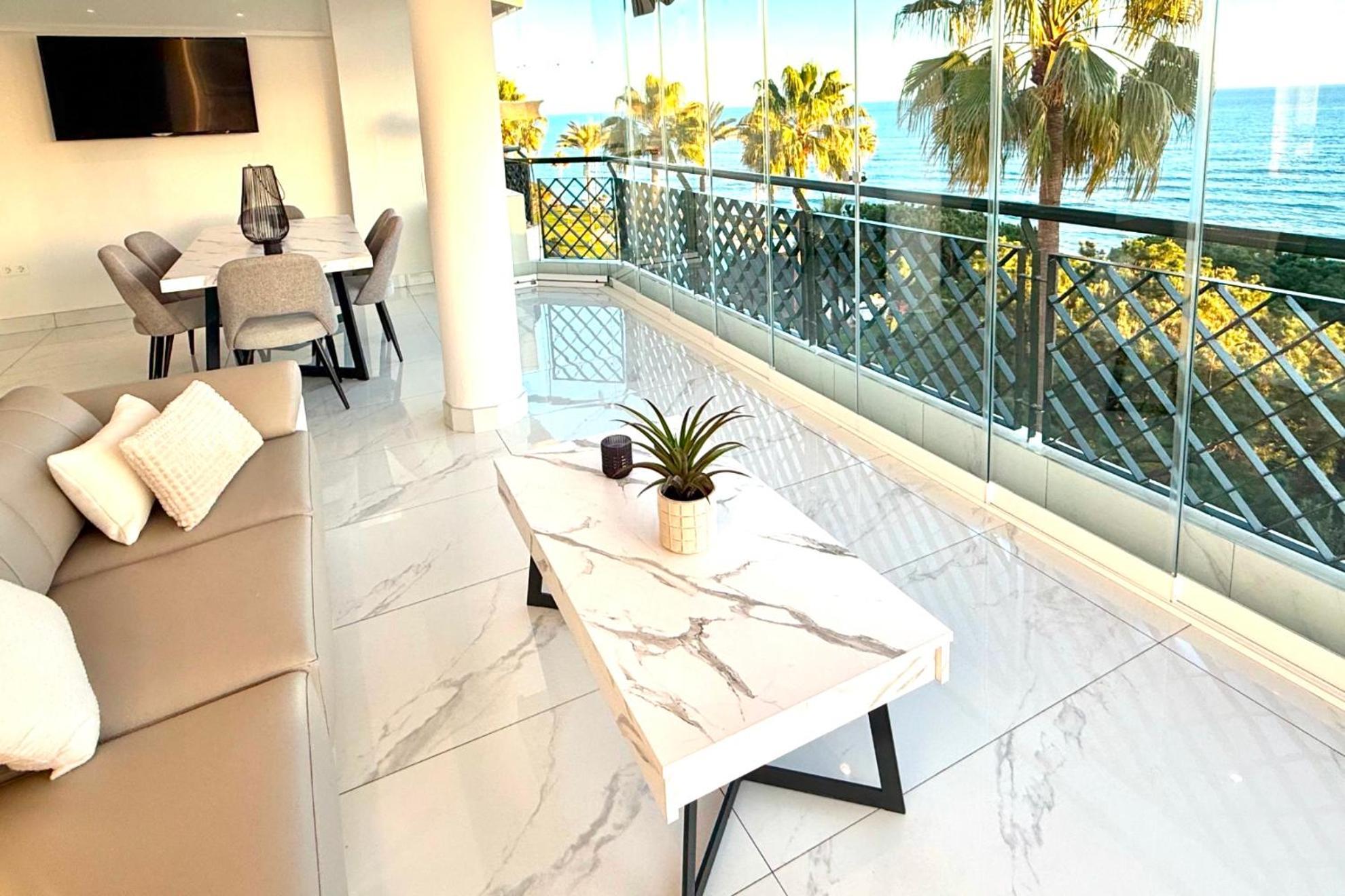 Mi Capricho A12 - Luxury Beachfront Apartment- Costa Del Sol *