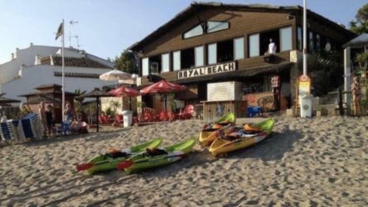 Mi Capricho A12 - Luxury Beachfront Apartment- Costa Del Sol *